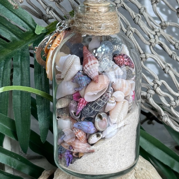“Beach in a Bottle”  Seashells sand w Coral Shell Compass Wave Charms Nautical - Picture 9 of 16